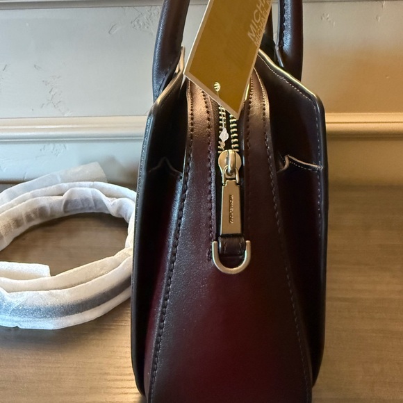 Michael Kors Laila small satchel crossbody in burgundy - Picture 5 of 8